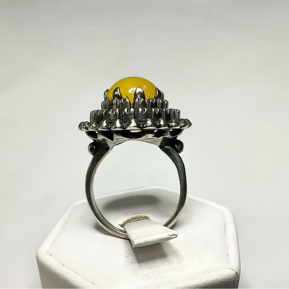 Vintage Amber Sterling Silver Ring SZ 7 - Picture 3 of 8